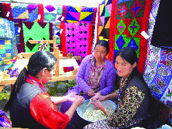 Traditional woven handicrafts sellers of Lachen