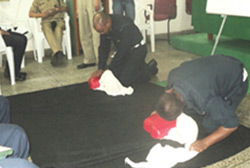Practicing crp by the trainees in medical first responders/first Aid traning for Traffic personal at Shillong