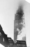 Bomber hits empire state building